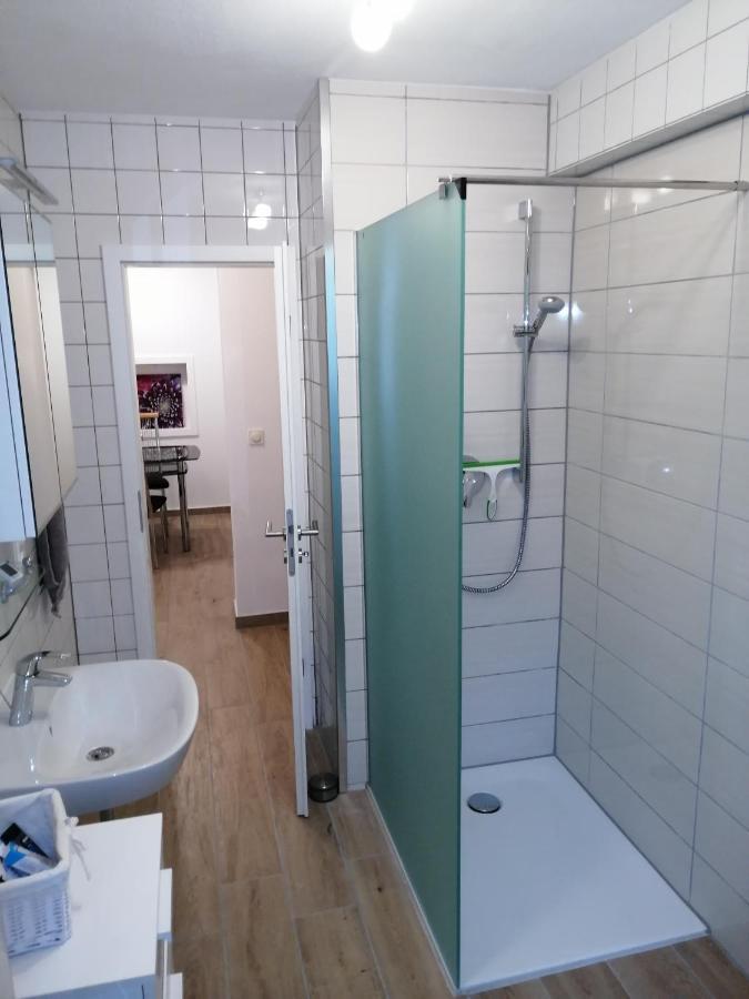 Ebenerdige Ferienwohnung Mit Grosser Terrasse In Der Naehe Des Waldes, Zum Wohlfuehlen Schoneck Luaran gambar